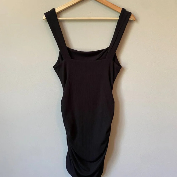 Mable Womens Medium Bodycon Cut Out Front Twist Mini Party Going Out Black Dress - Picture 11 of 16